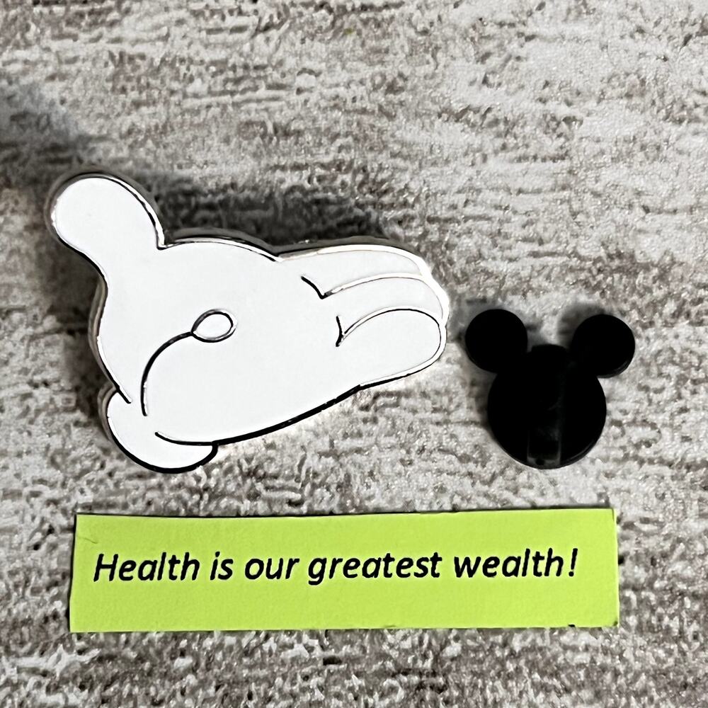 Disney Pin - White Mickey Hand Glove